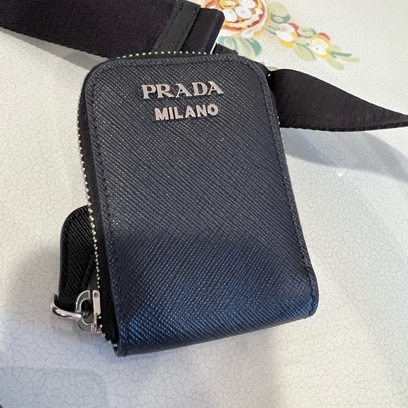 PRADA SAFFIANO LEATHER ENVELOPE BAG - Picture 3 of 12